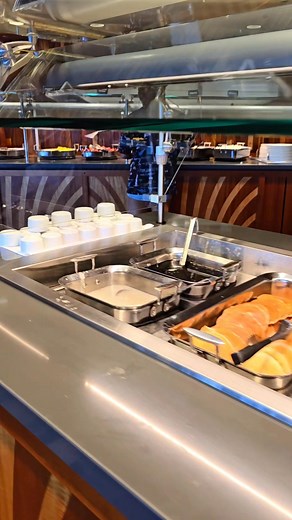 115K views · 1.1K reactions | Is this the BEST Breakfast Buffet in Waikiki? #hawaii #travel #waikiki #visithawaii #oahu | Going to Hawaii | Facebook