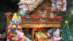 Quick Bites: Get baking for holiday gingerbread contest