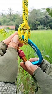 Carabiner tying tips and tricks #knot #rope #a #handmade #camping #outdoor #diy #tutorial #viral | Casper Knot