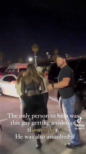 9.9K views · 646 reactions | SNEEZES THAT MAKE YOU QUESTION EVERYTHING 蠟 #SNEEZINGISLIFE When a sneeze hits so hard you can't help but laugh (or cry) 蠟! We’ve all had those SneezeFails that leave us doubled over. Let’s embrace the struggle and Laugh It Off together! #SneezeFail #LaughItOff #HealthHumor #SneezingIsLife #LOL #SneezeStruggles #FunnySneeze #EpicSneeze #RelatableContent #BlessYou | TizzyEnt | Facebook