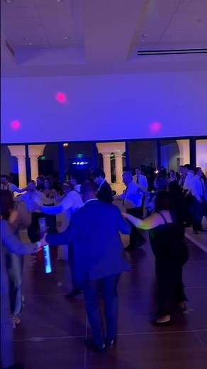 Kalamatianos! Beautiful greek wedding 12-step dance #dj #weddingdj #greek #greekwedding
