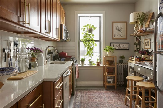 My Friend's Trick for Storing Jar Lids Is So Smart and Wildly Unexpected, I Had to Steal It