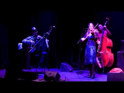 Gypsy Dance from Serbia - She'Koyokh