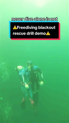 ⚠️BLACKOUT RESCUE DRILL⚠️ -these videos are not a substitute for a freediving class or certification -my goal is to bring awareness to the safety aspect of this sport -practicing rescue drills is important to keep the protocols fresh in your brain! -you only have a limited time to rescue a diver from a blackout -most deaths in freediving are 100% preventable! -make sure your dive buddy knows what to do if you blackout 🎥: @KEᑎᗪᖇᗩᗩ 💖 “Blacked out” diver: instructor @Tanner Pedersen w/ Depthwish 