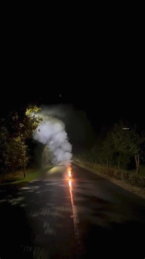 Testing Scream 4 🤯🤯 #fireworks #crackers #experiment #pyro #Fireworks2024 | Cracker Boi