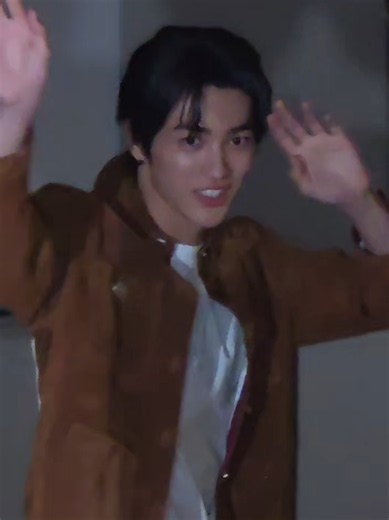 Celebrities saw at the Chanel runway show for the Paris Fashion Week - pfw Dua Lipa - kpop - Lalina Lena - Miu Natsha - Alexa Demi - Angèle- Tiakola ⁃ Gmmtv - Thai - Wang Yibo - kdrama #illit #cortis #Kpop #keonho #lenamiu