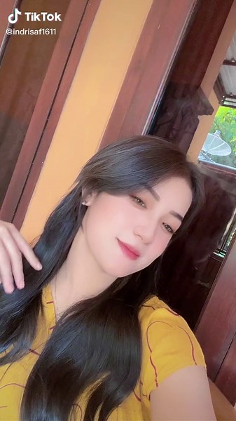 Expressive Hand Gestures Tutorial for Beginners