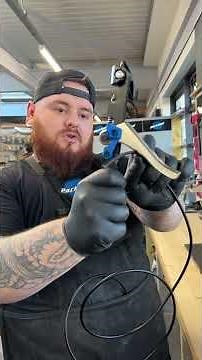 How To Use The Park Tool Hydraulic Barb Tool!