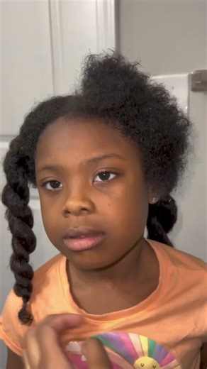 Parenting dilemma: How would you handle it if your child’s WHOLE ponytail was cut off? 🤔 One mom’s response has sparked a mix of reactions from parents. What are your thoughts?#ParentingDebates #MomLife #KidsHair #naturalhairkids #haircut | Natural Hair Kids