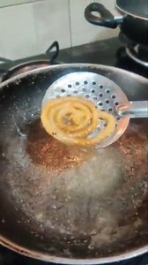 1.1M views · 10K reactions | Easy Lockdown Recipe no. 5 in my kitchen- Jalebiiiiii ( no baking soda used :)) This is made by a beginner like me thanks to the recipe of Anita Sarma Aunty from Rajasthan! Text recipe link in English : https://www.zaykakatadka.com/recipe/jalebi-homemade-delight/ | 5 minute Veg Recipes | Facebook