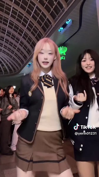 죠팝나무와 학교 생활을 중심으로 한 콘텐츠