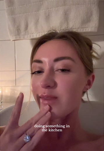 Every bish deserves a bath cookie lol | bubble bath