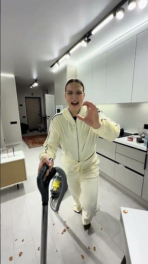 White-orange color of Velcro!Cat mode🙈❤️