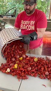 Everybody wanting King Cakes but I want dem Crawfish!! #crawfishboil | Hymel’s Kajun Kitchen