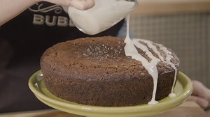 🎁Holiday Recipe🎁 Bubbie's Ginger Cake satisfies all sweet tooths! Her sauerkraut adds moisture and tang. Finish off with a simple sugar glaze and enjoy with fresh coffee! Happy Holidays! | Bubbies Pickles