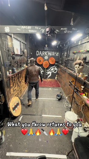 With the jxejxo sentinel throwing knife what I’ve found for me personally is I need to stand a little further back than I normally do to get that perfect stick. I’m attributing that to the length of the knife as a whole. Throw everyday because the more you throw the more you grow. #knife #throwing #skills #trickshot #aluminati