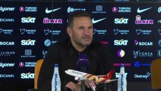 2.9K views · 18 reactions | Okan Buruk: "Sanchez için programı belliydi. Onun da kendi hazırlığı Ümraniyespor ile yapacağımız Türkiye Kupası maçı. Oyuncularımızın sağlığı çok önemli. Sakatlıkların tekrarlamaması için bazen sabırlı davranıyoruz. Davinson'da da sabırlı davrandık. Kupa maçıyla tekrar başlayacak" | SPORX | Facebook