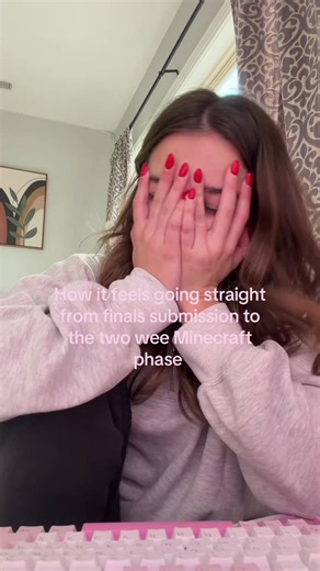 I’m so excited but I gotta make it through practice first 😔😔 #collegefinals #minecraft #minecraftphase #college #fyp