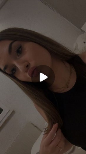 𝐀𝐢𝐥𝐞𝐞𝐧 on Instagram: "🫣"