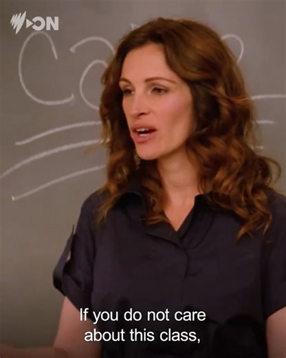 Tom Hanks and Julia Roberts star in this romantic comedy about a middle aged man who goes back to college to reinvent himself. 💻 Larry Crowne | Stream free on SBS On Demand here: https://bit.ly/3vUtJ6u | SBS Australia