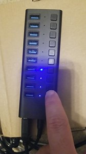 Watch Heavy duty, fully powered USB 3.0 Hub. on Amazon Live