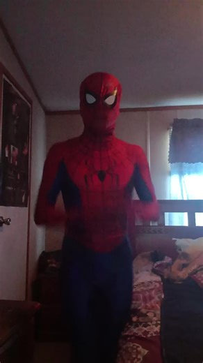 the final swing scene from 2002 Spider-Man