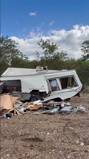 How to remove fridge from RV