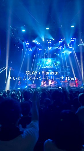 GLAYのPianistaライブパフォーマンス