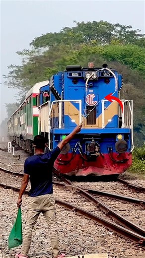 Paper line clear with express train.￼