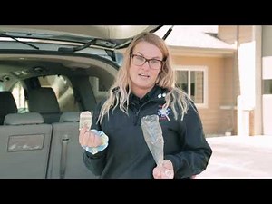 How to make a car emergency kit