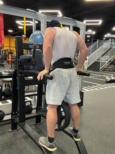 Joshua Kenyon on Instagram: "Today’s Main Compound Movements These weighted dips are feeling easier and easier now. I’m really enjoying this session right now because I actually look forward to these 2 movements. There’s something to be said for actually enjoying your training and chasing progression. #naturalbodybuilding"
