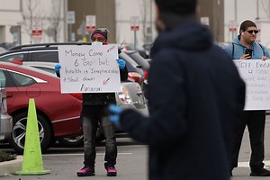 Fired Amazon Employee Says Workers Are 'Scared for Their Lives'