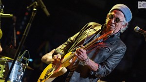 Watch Keith Richards Cover Velvet Underground For Lou Reed’s Birthday