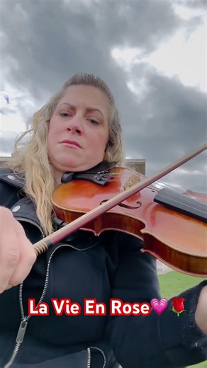 Edith Piaf-"La Vie En Rose"