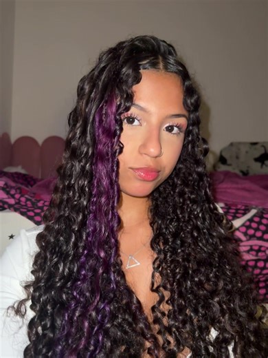 Os vídeos de hta_ravena (@hta_ravena) com som original - Anittatradux | Fan Account