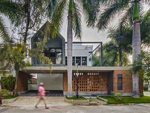 Brick Jali Wall Provides Privacy And Ventilation | Architropics