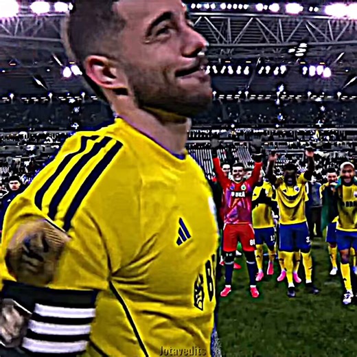 🚨 NÚMEROS DO KELVIN OLIVEIRA NA KINGS LEAGUE:⚔️37 Jogos ⚽️100 Gols 🅰️24 Assistências Média de 3,35 participações em gols por jogo.#KLClip #KingsLeague