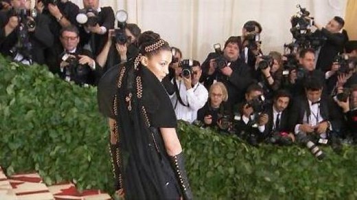 Bella Hadid & David Foster Reunite at 2018 Met Gala