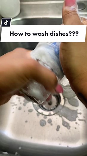 Step-by-Step Guide: How to Wash Dishes Like a Pro