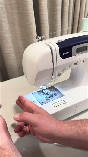 How to Cut Thread Using a Sewing Machine