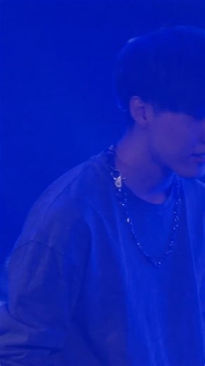 The Top 3 Drops of the GBB25 BOSS Loopstation Battle From the quarter-finals to the grand final, we want to congratulate all the beatboxers who qualified via the wildcard contest and Beatcity. Please follow all the artists, and huge thanks to them for coming out for the 12th edition of GBB loopstation category: 🇫🇷 @mirsa_beatbox 🇧🇪 @yaswede_ 🇩🇪 @syjobbx 🇰🇷 @beatbox_dice 🇫🇷 @martinbenati 🇪🇸 @nils_tabb 🇯🇵 @junno_loop 🇯🇵 @mahirolooper Respect and congrats to the eight loopers, from 