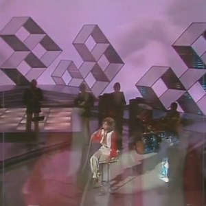 I Need To Be In Love - Carpenters | Music Madness