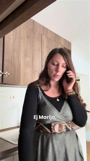 Toliko toga se reši kada prestanemo da očekujemo da nas neko pročita, i jednostavno - kažemo. Mirno, nežno, razumno, iskreno. • Ako želiš da te naučim kako - priključi se Etera Školi Ljubavi🥰 Sve informacije su na linku j opisu profila❤️