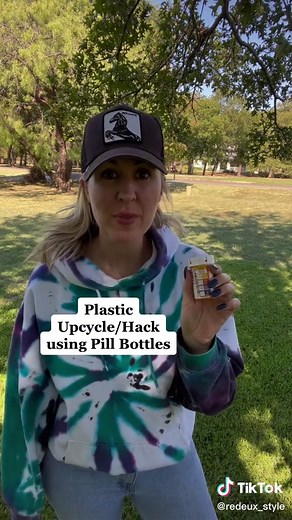 My fav Plastic Upcycle/Hack using old pill bottles! #hack #upcycle #rework #diy #thriftflip #homedecor #upcycling #upcycle #diy #thriftflip #homedecor #upcycles #rework #upcycling #thriftflip #organize #reuse #recycle #secondhandstyle #transform #oldtonew #upcycleddesign #makers #upcyclersoftiktok #makersoftiktok #upcycling