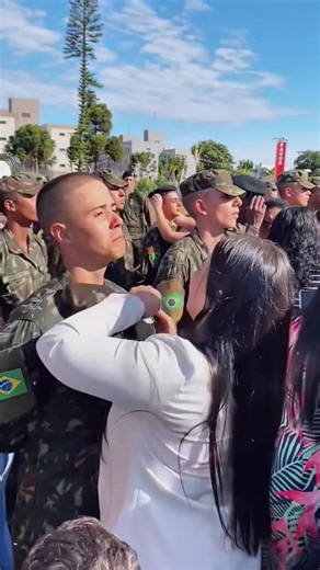 Best Army Tap Outs: Heartwarming Reunions