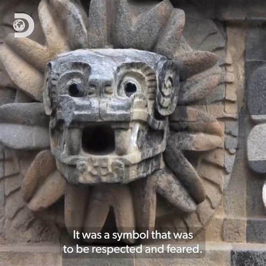 A giant snake-shaped mound was built over 1,000 years ago, but no one knows why...🐍🤔 #SecretsOfTheUnderground | Discovery Channel UK