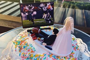 Wedding shamers say couple are destined for divorce because of their 'tacky' cake