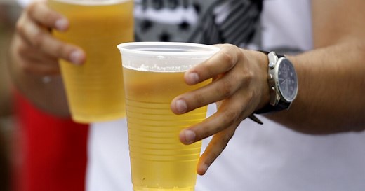 Age in America: Lowering the drinking age