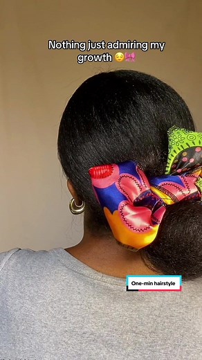 I’m in love with silk scarf 🎀 #naturalhairstyles #relaxedhaircare #it_justmandy #naturalhair #headwraptutorial #headwrap #silkscarf #tiktokviral #viralvideos