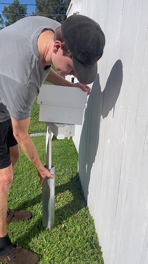 New mailbox install 📫 So good to finally have a secure parcel box. #letterbox #renovationproject #houseoftiktok #housedesign #homedecor #landscaping #diyprojects #backyardvibes #renovationseries #fyp #home #